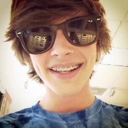 Fofo | 15 aninhos | Mongo | Bobo | Idiota | #BoyLieber | #BoyDirectioner | Meigo *-*