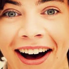 HARRY STYLES future wife. 100% DIRECTIONER