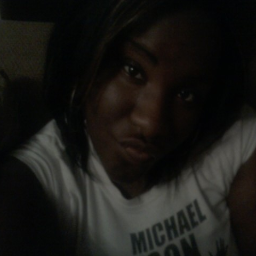 Ashley Shontaee..;)!
If It Isnt Real,Fun Or Beneficial,iHate It!
Umm,iLove $$$,makeup,partyin,music,guys,sex &just mee! XoXoXo..#FollowBackTho!