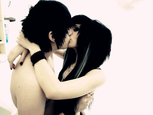 veronic87351635's profile picture. 