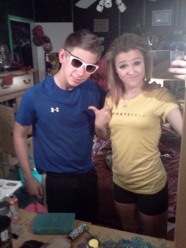 yes im taken by the best(; follow mme ill follow u right back!(; #partypartyparty