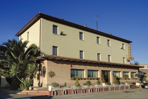Hotel fundado el 1 de Abril de 1.953. Estancia familiar y comida Riojana. Varea, Logroño, La Rioja, España. https://t.co/sgu2fXSBOZ