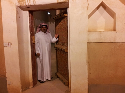 ‏‏‏‏‏‏‏‏‏‏‏‏‏‏تتحضر الأمم بالعلم وترتقي بالأخلاق وتتطور بالإدارة                                                   أخصائي إدارة صحية، الرياض - السعودية
