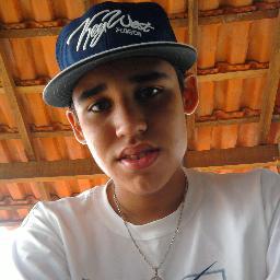 Sou sonhadôr e é isso que mantem vivô! '