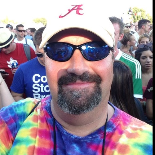 pluscht's profile picture. 