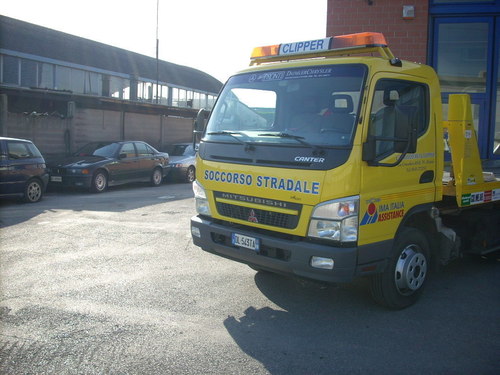Soccorso stradale rimini, recupero auto, carrozzeria rimini, carro attrezzi 24h