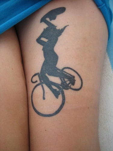 Me apasionan los tatuajes. En mi anterior vida gata .