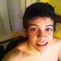 Pra que bio, se você vai julgar pela foto ? ;)