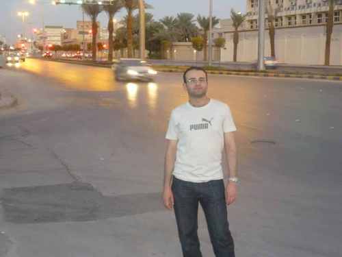 elshaar82's profile picture. 