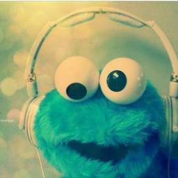 LisaMarie42's profile picture. 