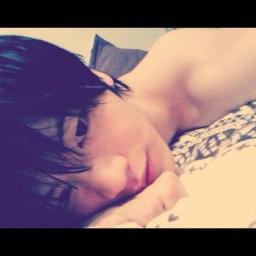 Cantante,bailarin,rapero...y Maknae de BTOB.Mine @AuraBrianPoker ✿ Mi noona @fHamEunJung [RP 25/10/12]