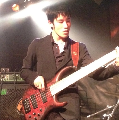 ベース弾いてます。。。ました。MTD 535-24 / Fender JazzBass24V / SCHECTER JazzBass /堀江由衣/堀江由衣/堀江由衣/