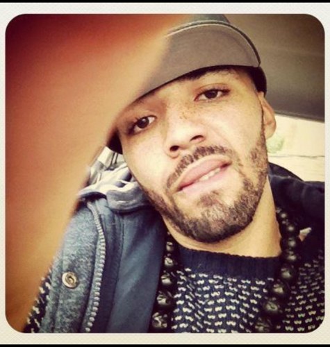 Vee_Royal's profile picture. King Climbing 2 His Throne!