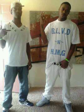 Blvd, hood niggas wid dreams follow me and I follow back.