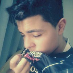 17 Anos ( 11/11 ) .Escorpiano. .Amigos. Fanático Pelo Corinthians ♥