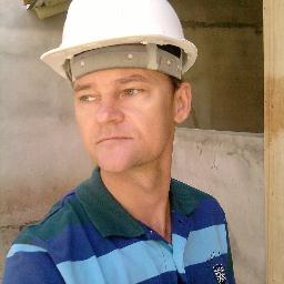Arquiteto e Paisagista 
(14) 998135342