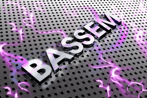 I am a graphic designer and advertising Photo and video
And maintenance of computer networks, and Internet and web design