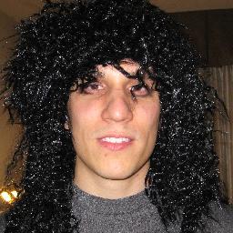 Music addict, a sucker for pizza, dreams of robot butlers. Lifetime Lakers fan.