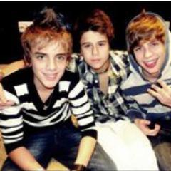 Eu Amo Giovanni Grassi e Pedro Negrini *-*... 1D e Justin Bieber fantastico