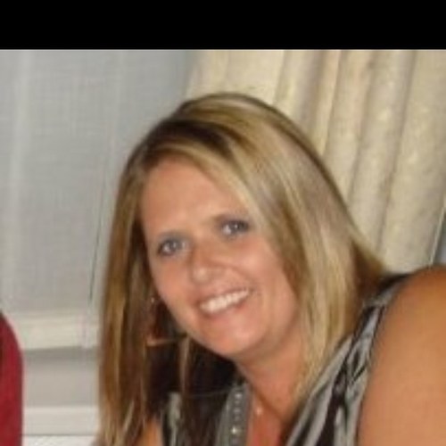 azzar100's profile picture. 