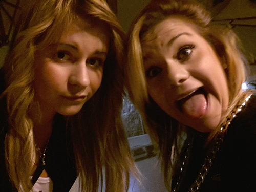 pochoiloveyou3's profile picture. 