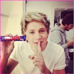 One  Direction é a minha vida 3 eu amo esses 5  garotos *--------*