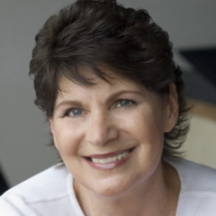 Cathie is a movie-obsessed coach who teaches people ready for a change how to use favorite movies and happiness science to get through difficult times.