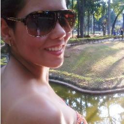 Brasiliense de corpo, Mineira de coração, tipica virginiana;
Trabalho,estudo e nas horas vagas eu vivo.

Se é loucura então melhor não ter razão ☜☮☞