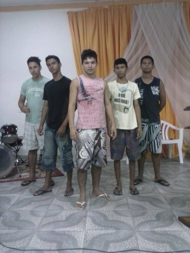 BANDA OFFCY:- Adoradores do Rei Nasceu no dia 03/02/2012 através de jovens com um só propósito de adorar o nome do Senhor.