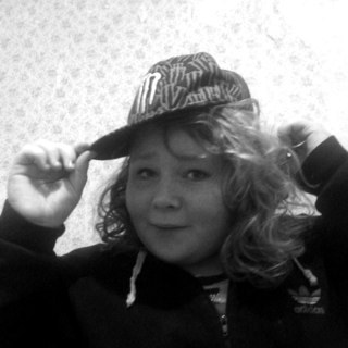 13 emo? Love all bands :D you name it..... 
From Hull #swagga;) peace out!