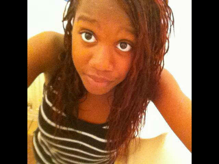 Finally got my social life back :). feel free to rape my follow button.                2A33A3E5†.