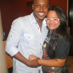 19 anos, virgiliana, mãe da Thaylla Lorena, e com muito prazer apaixonada pelo @thiaguinhocomth *----* ♡