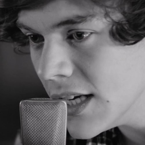 I'm gonna have Harrys sexual curls all to myself one day you just wait and see