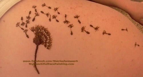 Professional Henna Art and Glitter Tattoo's.  (Natural, Organic, and PPD free)