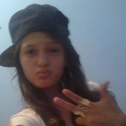 SOU O QUE SOU, & NINGUÉM VAI ME MUDAR)
Quanto mais você me critica , mais eu vou me levantar ♫