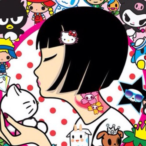 Tweeting & Retweeting the cutest Hello Kitty and Sanrio fashions, trends & items around! Tweet at us to show off your Sanrio style! Use #HKfash, we RT and #F4F!