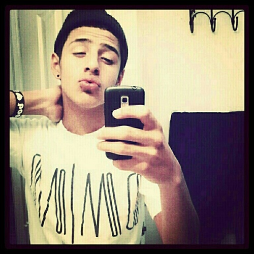 New Account . Just follow . Shout me out too? c: