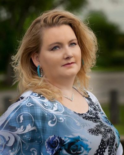 Have a miraculously most beautiful intelligent daughter any mom could ask for. But lost my son to COVID in Dec 2921.who was the smartest person I knew & loveab