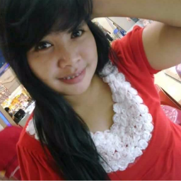 slalu ingin menjadi yg trbaik untuk semua ny. Terutama untuk mamy qu trcinta. | love you mom ;*