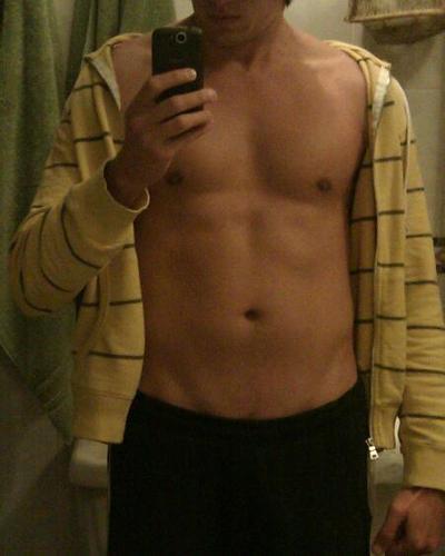 Nudista, bisexual, mexicano y chilango