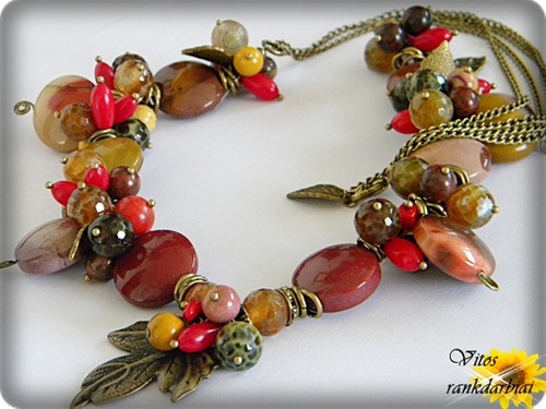 VRankdarbiai's profile picture. 