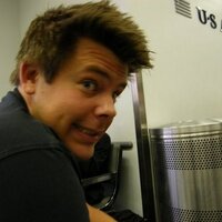 plotti (@plotti) Twitter profile photo