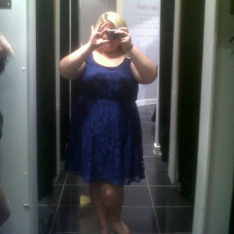 Bingbing221096's profile picture. I love reading writing&going out with my mates.U either like me or u don't I aint here to impress u, & piss me off,& I'm a bad enemy to have,that's bout it :D x