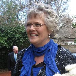 mumsing's profile picture. Can't find words to capture who I am so I shall leave this blank!!!