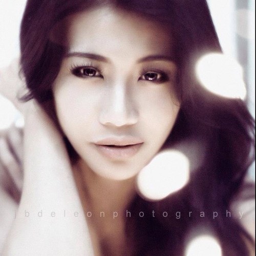 GeeCanlas's profile picture. TV Host, model, actress, producer/brainstormer, adventure junkie, food addict, shameless belcher and a pretty darn good baker. :)