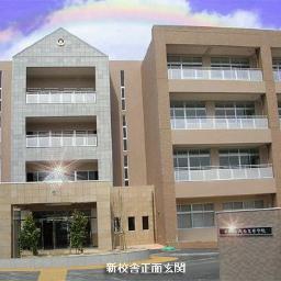 福岡県立城南高校のあるあるネタを1時間に1回紹介するbot。たまに卒業生向けのツイートもします。気になる方は是非フォローお願いします。また、ネタの投稿やＲＴ、ふぁぼもお願いします(^○^)