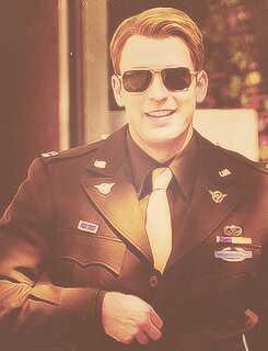 ks_steve_bot's profile picture. first avenger/어벤져스 이후/캡틴아메리카 비공식 한국봇 100%수동/원작보다 상냥할수도/입,퇴윗랜덤/여성향 약간/캐붕주의/봇주해석있음/팔로후 멘션주시면 맞팔/대답하기 곤란한멘션은 스루/중복봇팔로ok/언팔보단 블락/문의나 건의는DM/리밋계-@ks_steve_limit