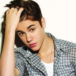 Hi beliebers I'm memuna also a huge belieber da I wz am n will b 4eva I luv justinbieber sooo much nt 2 forget one direction arent dey jus SEXCAY xxx