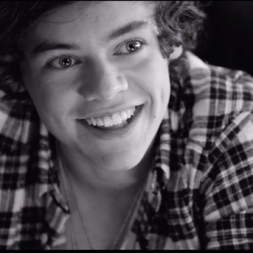 jumpjump_niall's profile picture. Non c'ero all'inizio ma ci saró alla fine. Gloria 14 directioner Eleaonor followed me 12/7/2012 Directioner is a promise