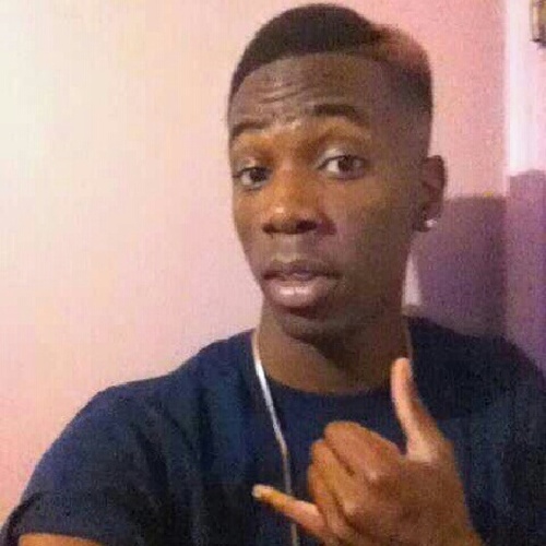 TRUST Fucked up....Idont trust to many if you not in my Circle.! I love my Bae Rondrikca! ) and Free my niggas!